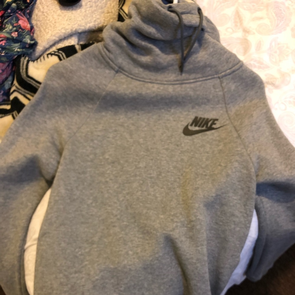 Nike Tech Hoodie
